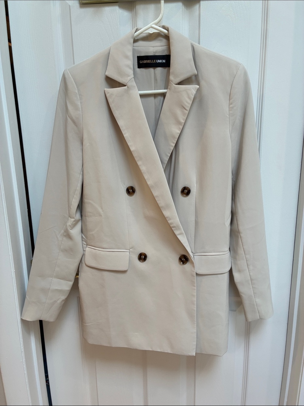 Gabrielle Union Cream Double-Breasted Blazer